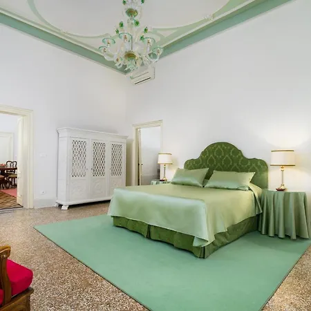 Palazzetto Manin San Marco *